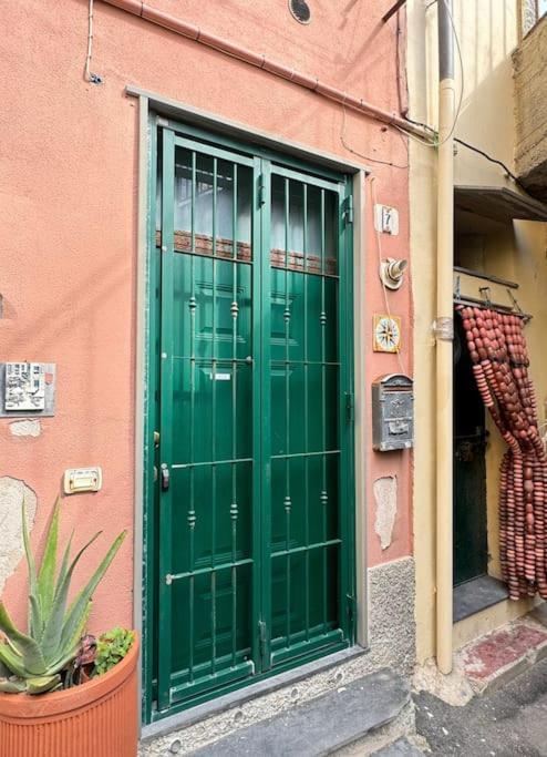 Casa Orri Quinto Mare E Gaslini Apartment เจนัว ภายนอก รูปภาพ