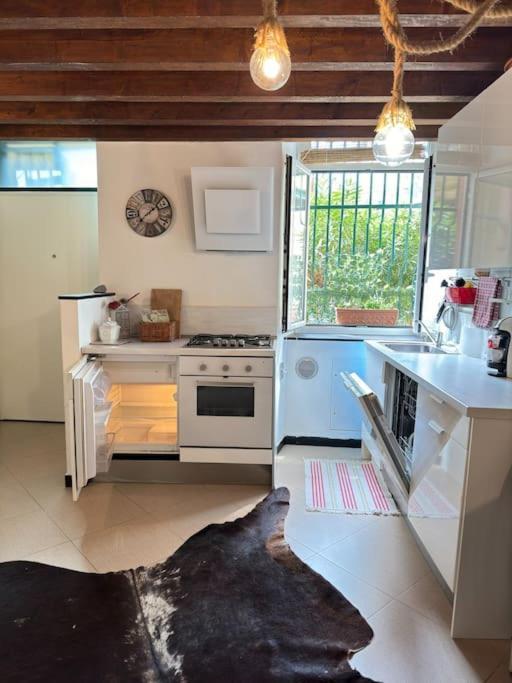 Casa Orri Quinto Mare E Gaslini Apartment เจนัว ภายนอก รูปภาพ